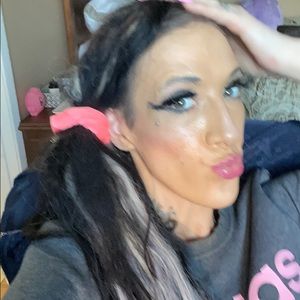 Meet your Posher, Kristin